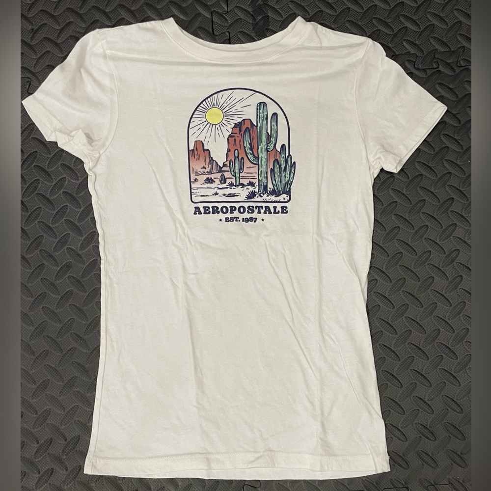 Aeropostale Graphic Tee